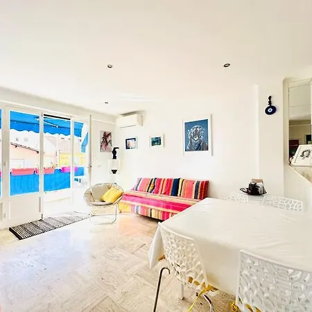 Le Piccasso - Terrasse - Centre - Classe 3* Apartment *