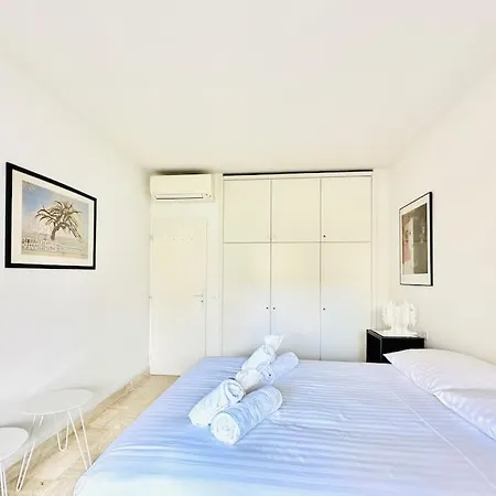 Le Piccasso - Terrasse - Centre - Classe 3* * Cannes