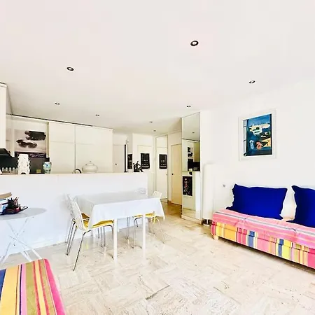 Le Piccasso - Terrasse - Centre - Classe 3* Appartement