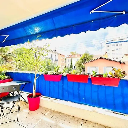 Appartement Le Piccasso - Terrasse - Centre - Classe 3* Cannes