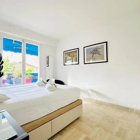 Le Piccasso - Terrasse - Centre - Classe 3* * Канны